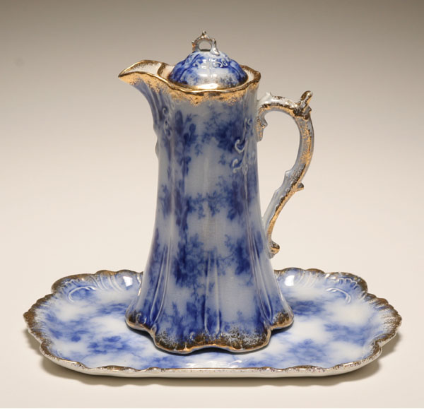 Appraisal: Warwick china flow blue coffee pot and tray floral designs