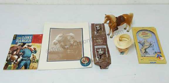 Appraisal: Includes a Gold Key cent The Lone Ranger comic -