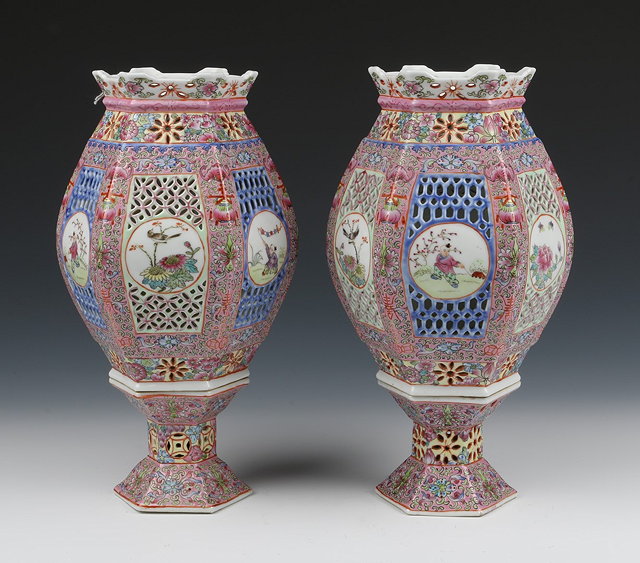 Appraisal: A PAIR OF CHINESE PORCELAIN HEXAGONAL LAMPS ON STANDS with