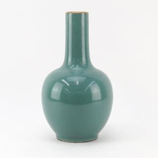 Appraisal: Chinese Celadon Crackle Glaze Vase Chinese Celadon Crackle Glaze Vase