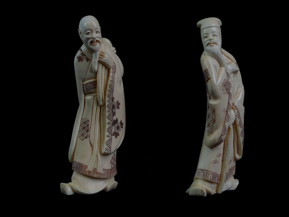 Appraisal: Pair of Chinese Carved Sculptures Pair of Chinese Carved Sculptures