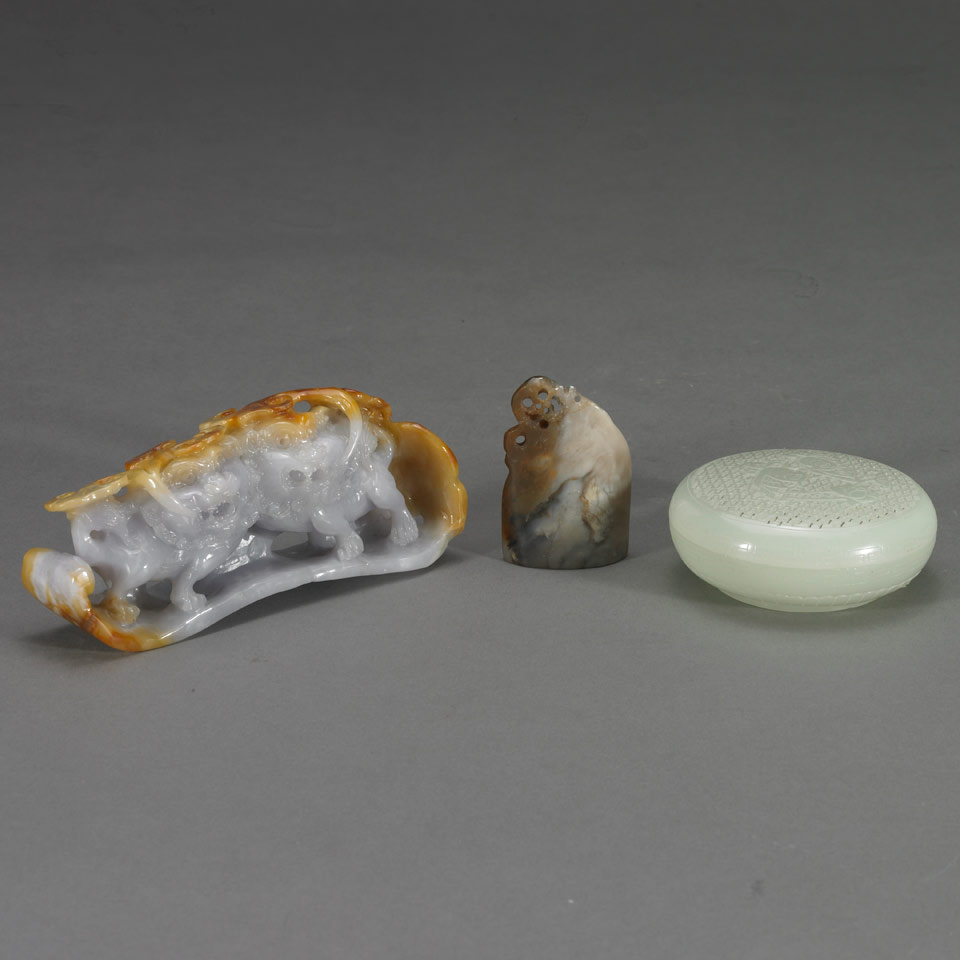 Appraisal: Three Hardstone Items Includes a pale celadon jade cosmetic box