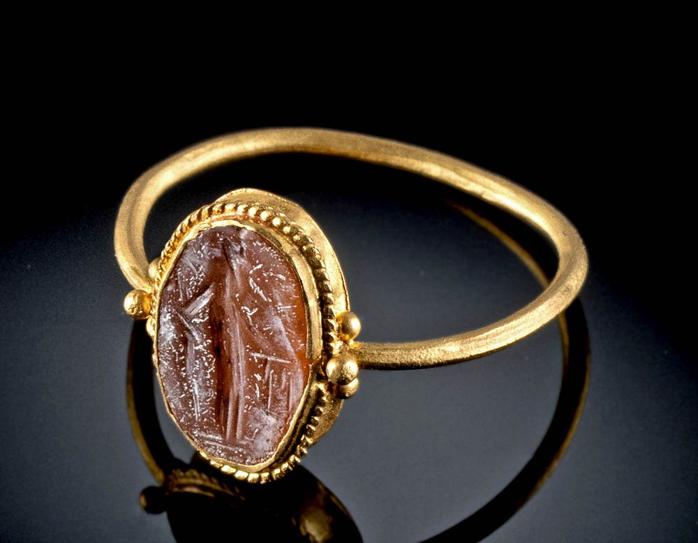 Appraisal: Roman Gold Carnelian Intaglio Ring w Figure Roman Imperial Period