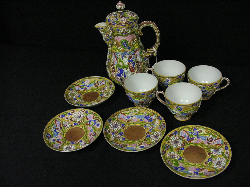 Appraisal: JAPANESE SASTUMA TEA SET SERVICE Pot Size by