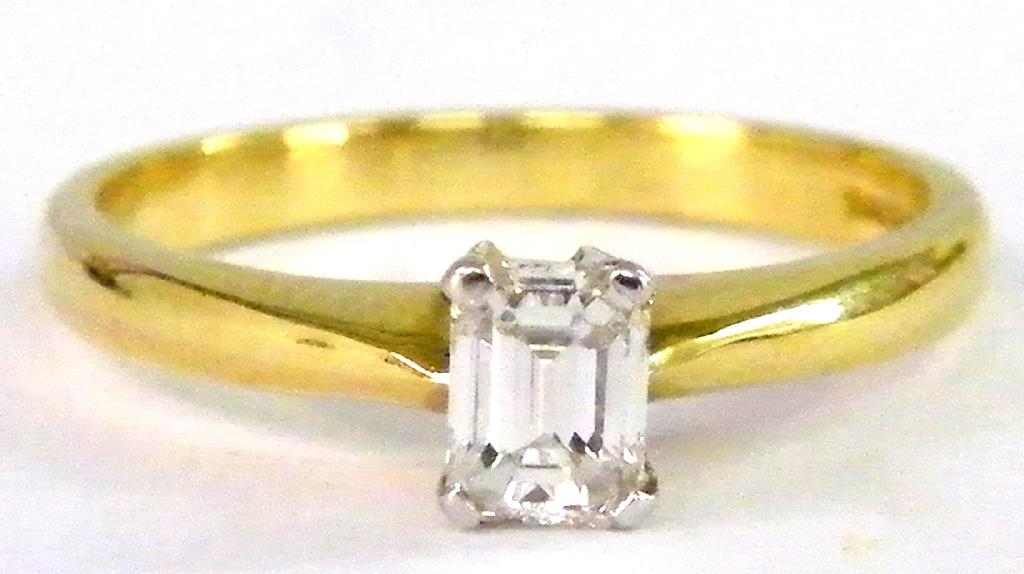 Appraisal: ct emerald cut diamond solitaire ring ct size K L