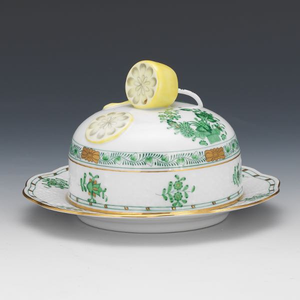 Appraisal: HEREND CHINESE BOUQUET BUTTER DISH LEMON KNOB x Butter dish