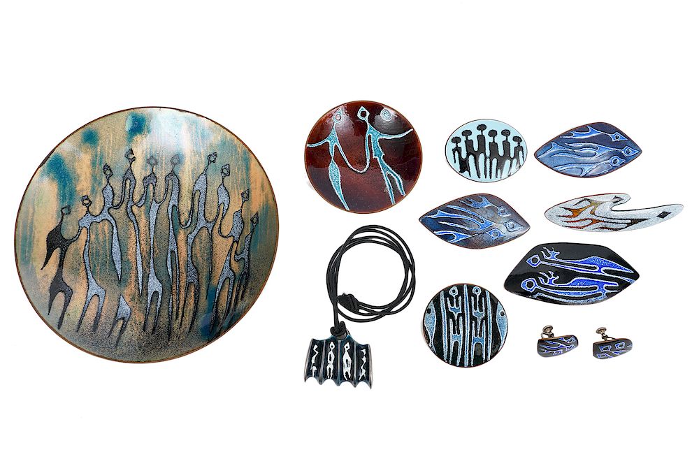 Appraisal: Pc De Passille Copper Enamel Pins Plates De Passille copper