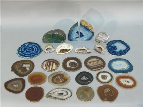 Appraisal: COLLECTION OF AGATE SPECIMENS Including two pairs of bookends five