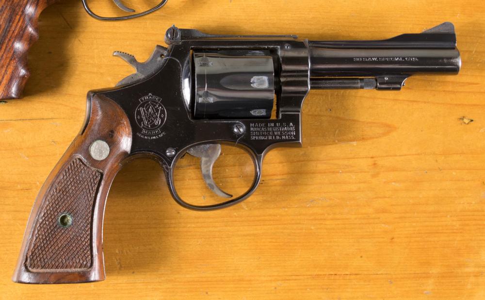 Appraisal: SMITH AND WESSON MODEL - DOUBLE ACTION REVOLVER K- COMBAT