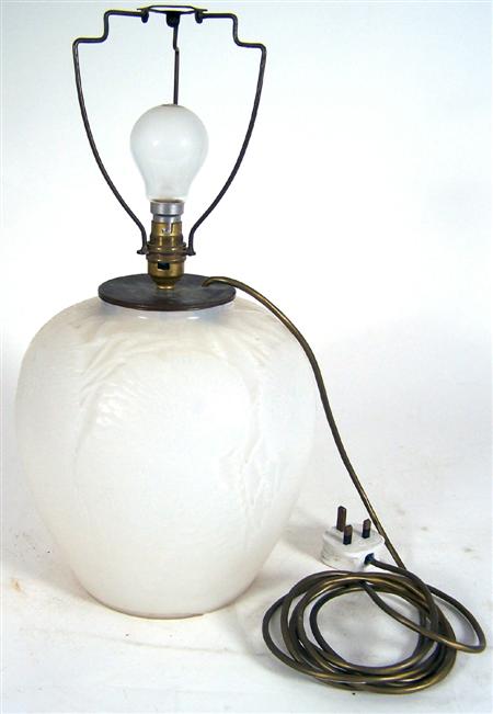 Appraisal: LALIQUE OPALESCENT GLASS 'ALICANTE' TABLE LAMP DESIGNED pattern decorated with