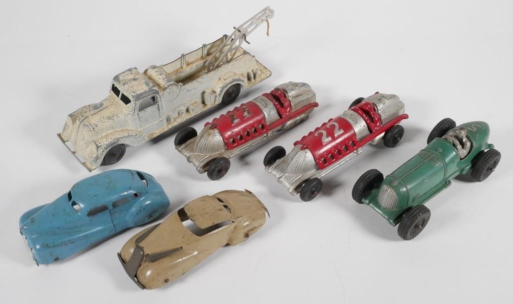 Appraisal: VINTAGE METAL TOY VEHICLESLot of six pieces including cars two