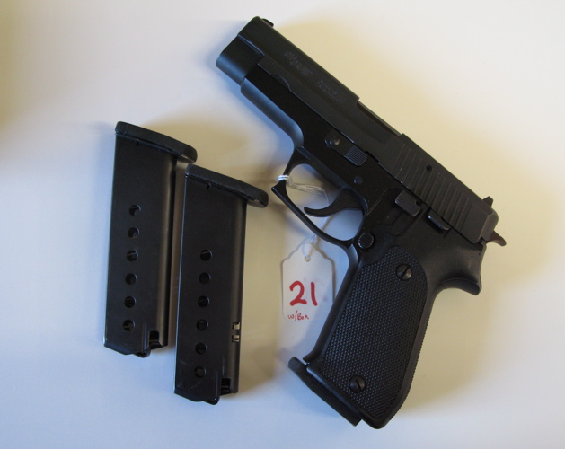 Appraisal: SIG SAUER MODEL SEMI-AUTOMATIC PISTOL acp caliber double single action