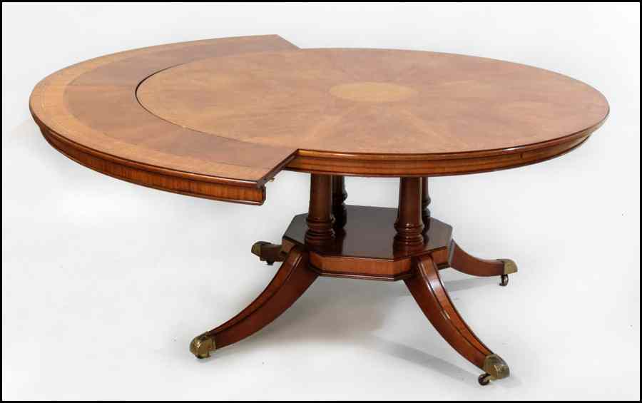 Appraisal: FEDERAL STYLE INLAID MAHOGANY DINING TABLE With five curved extension