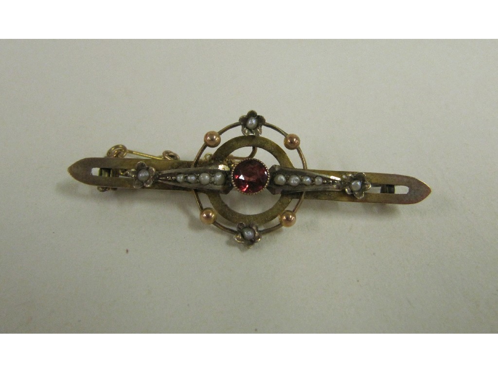 Appraisal: Edwardian ct gold topaz and seed pearl set bar brooch