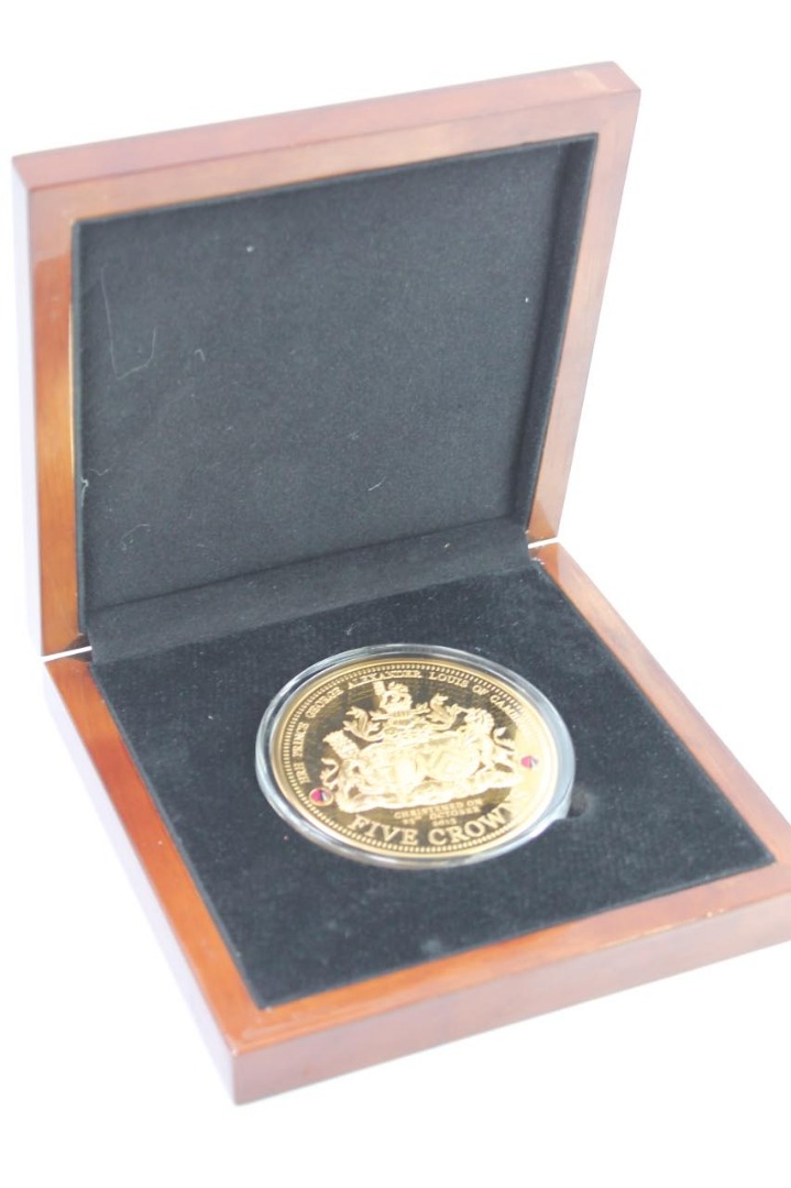 Appraisal: A Bradford Exchange Prince George five crown coin in presentation