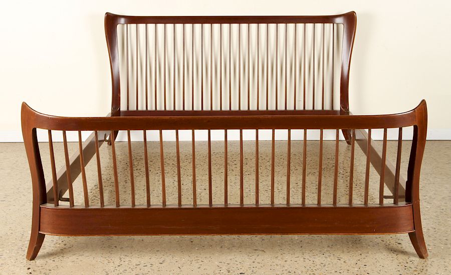 Appraisal: BORSANI STYLE ITALIAN QUEEN SIZE SPINDLE BED An Italian mid