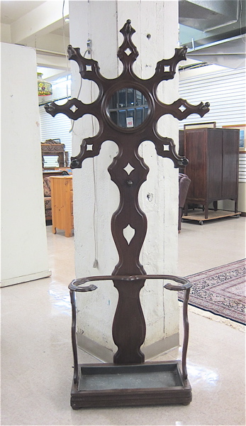 Appraisal: A VICTORIAN WALNUT HALLSTAND American last quarter of the th