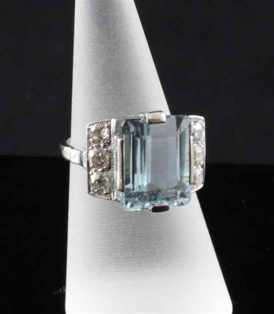 Appraisal: An ct white gold aquamarine and diamond dress ring the