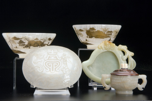 Appraisal: CHINESE CARVED JADE AND AGATE Five items th- th C