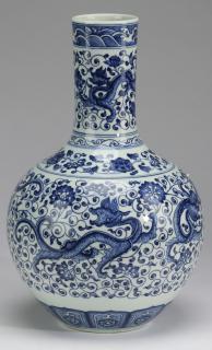 Appraisal: Chinese dragon vase Yongzheng mark h Chinese blue and white