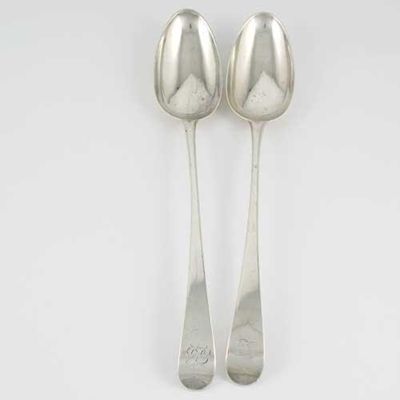 Appraisal: A pair of George III Old English pattern basting spoons