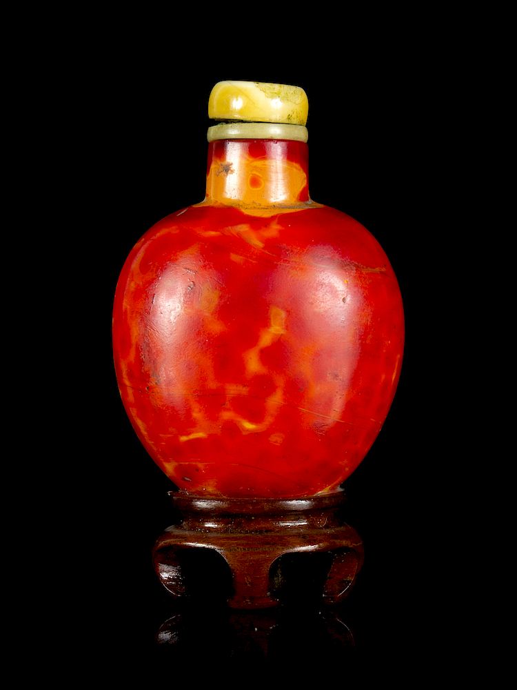 Appraisal: A Chinese Glass Imitating Relgar Snuff Bottle Height in cm