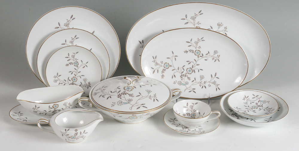 Appraisal: NORITAKE DANIELLE CHINA SERVICE Approx pieces in the Danielle pattern