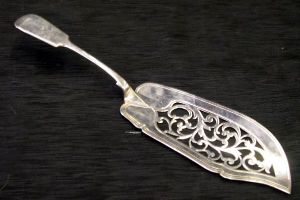 Appraisal: English Silverplate Pierced Blade Fish Slice in Fiddle pattern third