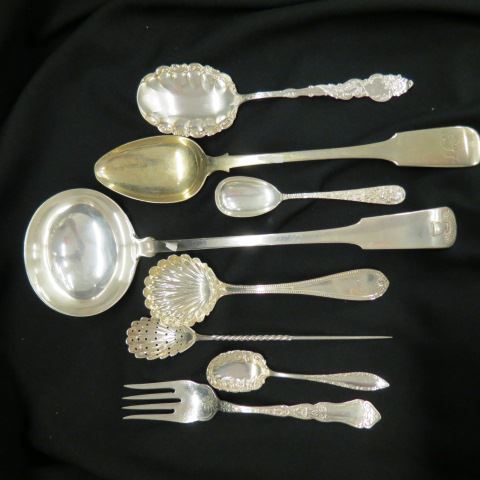 Appraisal: pcs Estate Sterling coin silver and silverplate servers includes a