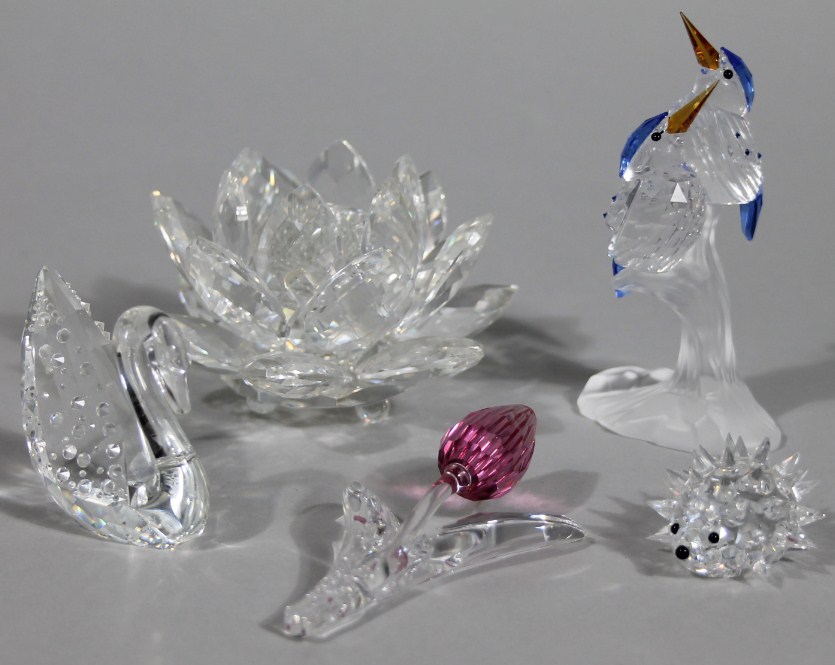 Appraisal: Various Swarovski crystal comprising swan with textured wings cm high