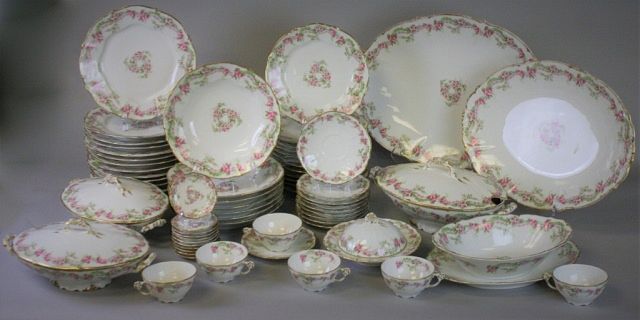 Appraisal: Pieces Elite Limoges Porcelain Dinnerware pieces of French porcelain dinnerware