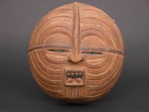 Appraisal: African Mask ca Early th Century A round carved mask