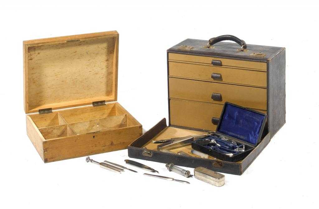 Appraisal: A COLLECTION OF SURGICAL INSTRUMENTS including an ebony handled bistoury