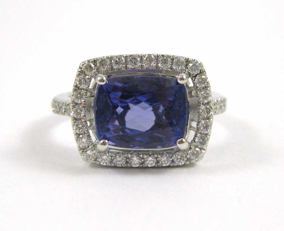 Appraisal: TANZANITE DIAMOND AND FOURTEEN KARAT GOLD RING The white gold