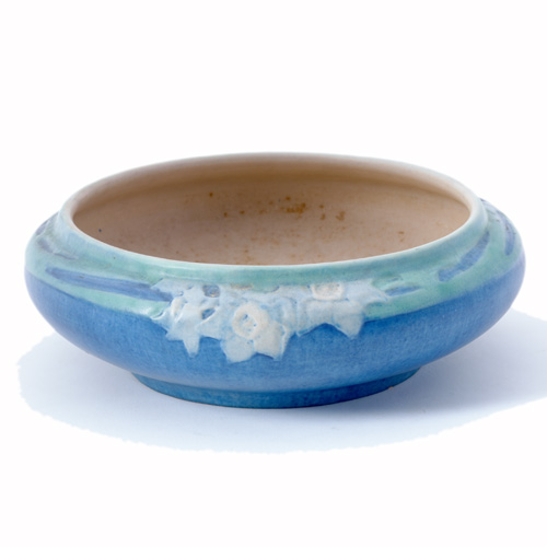 Appraisal: NEWCOMB COLLEGE Squat bowl carved by Sadie Irvine with blue