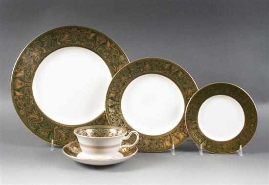 Appraisal: Wedgwood china -piece partial dinner service in the ''Green Florentine''