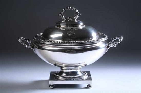 Appraisal: TIFFANY CO STERLING SILVER PEDESTAL TUREEN AND COVER early to