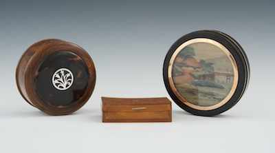 Appraisal: Three Antique Snuff Boxes Including a ribbed lid amber tortoise