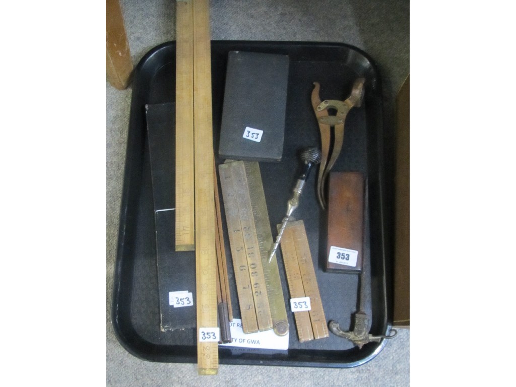 Appraisal: Tray lot of rules slide rules instruments etc