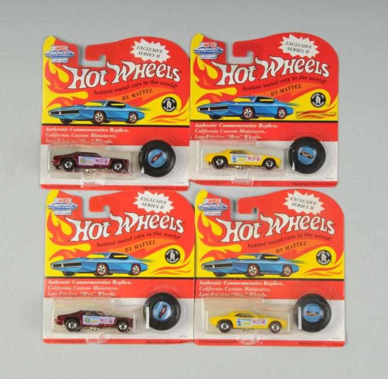 Appraisal: Lot of Mattel Hot Wheels th Annv Red Line Cars