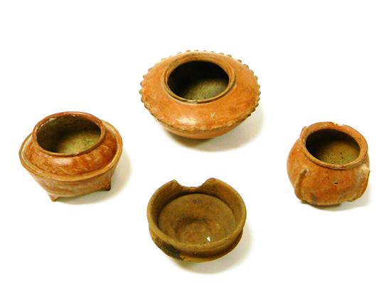 Appraisal: Four Pre-Columbian bowls bowl with horizontal ridge and four painted