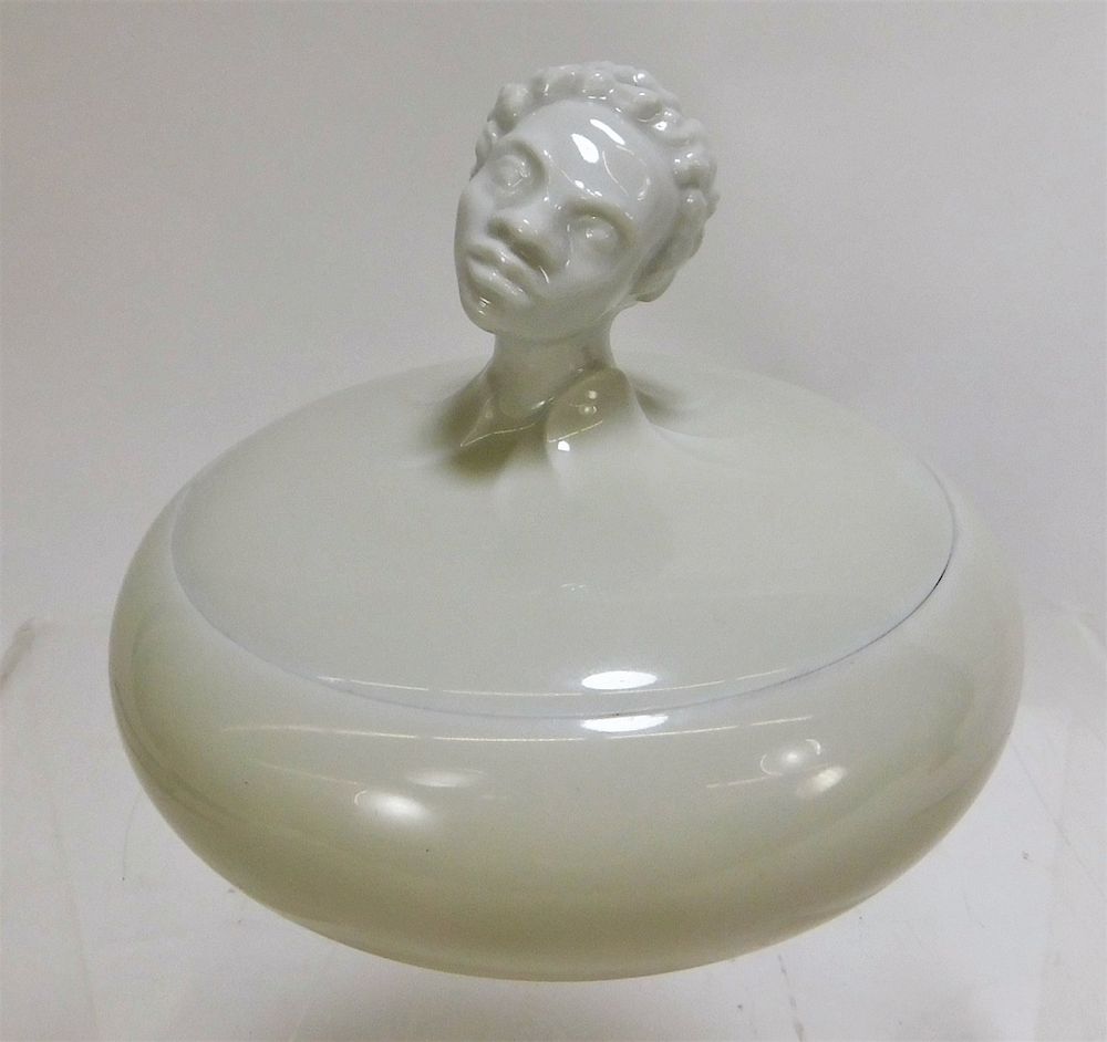 Appraisal: Austrian Wien Porcelain Figural African Head Bowl Austria th Century