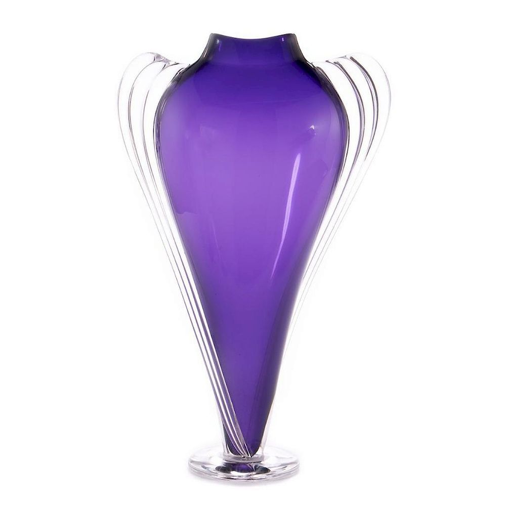 Appraisal: A large art glass vase A large purple art glass