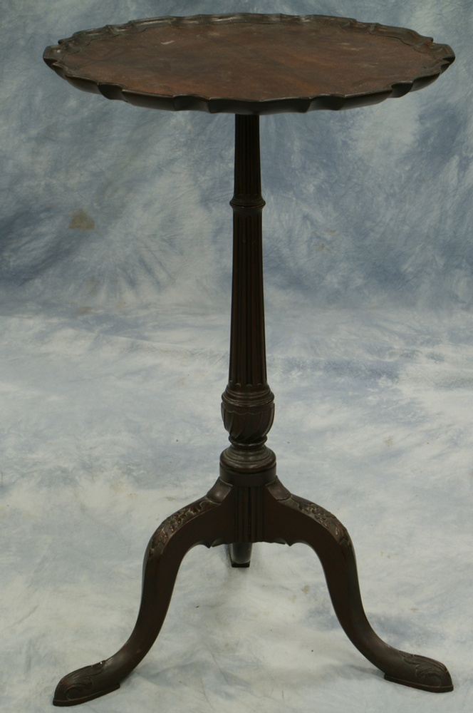 Appraisal: Carved mahogany Georgian style piecrust top candlestand impressed Tiffany Studios