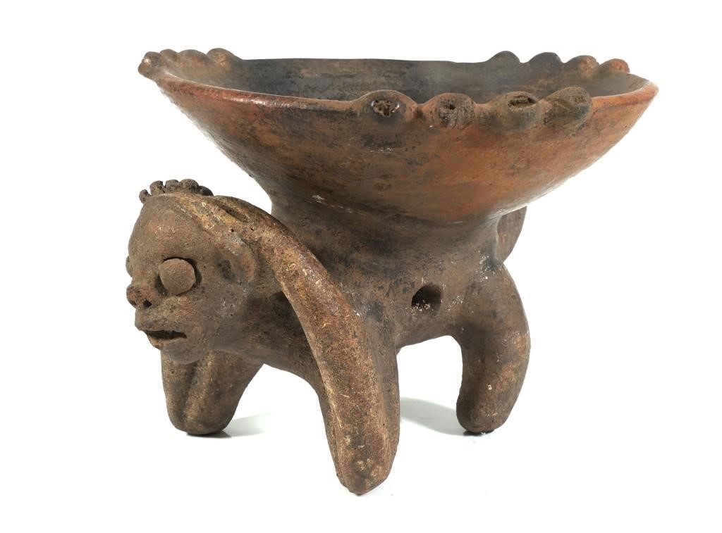 Appraisal: Pre-Columbian ceramic pottery censer bowl with monkey in alarming position