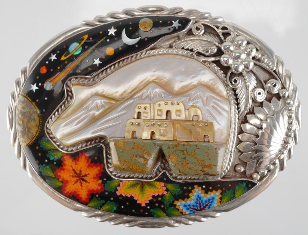 Appraisal: Native American style sterling silver oval belt buckle featuring a