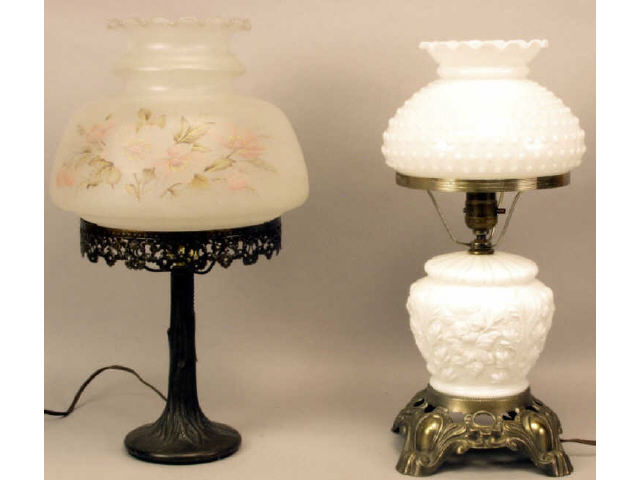 Appraisal: Collection of electric lamps including a white milk glass parlor