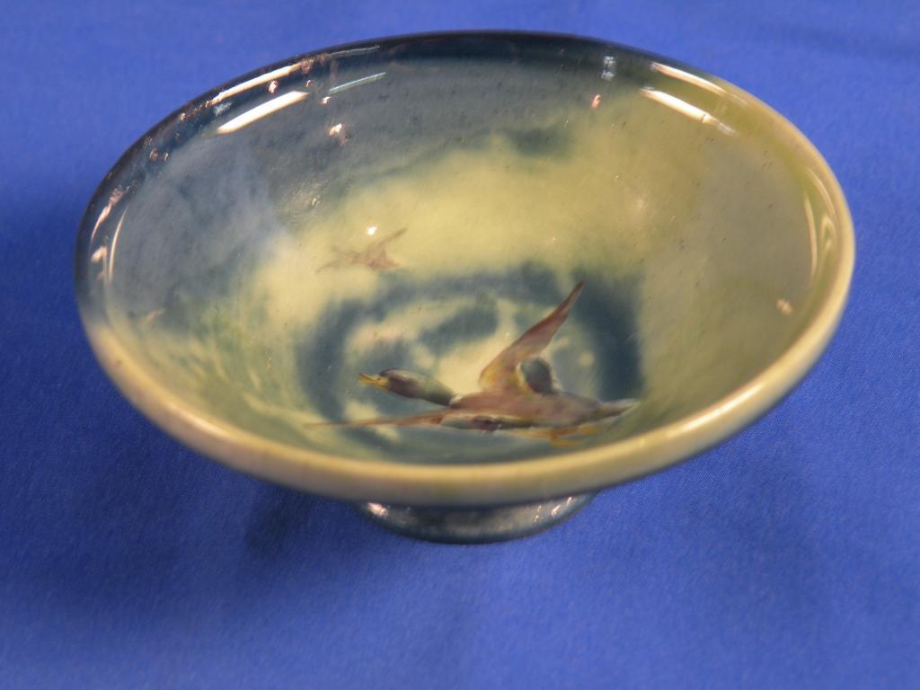 Appraisal: A Royal Worcester Sabrina ware small bowl decorated with a