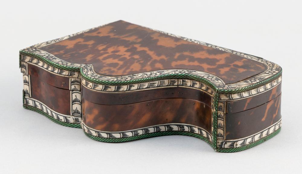 Appraisal: SMALL TORTOISESHELL BOX ENGLAND TH CENTURY WOOD WITH TORTOISE SHELL