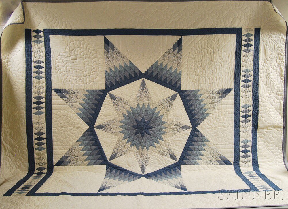 Appraisal: Queen-size Amish Star of Bethlehem Quilt th century with feathered